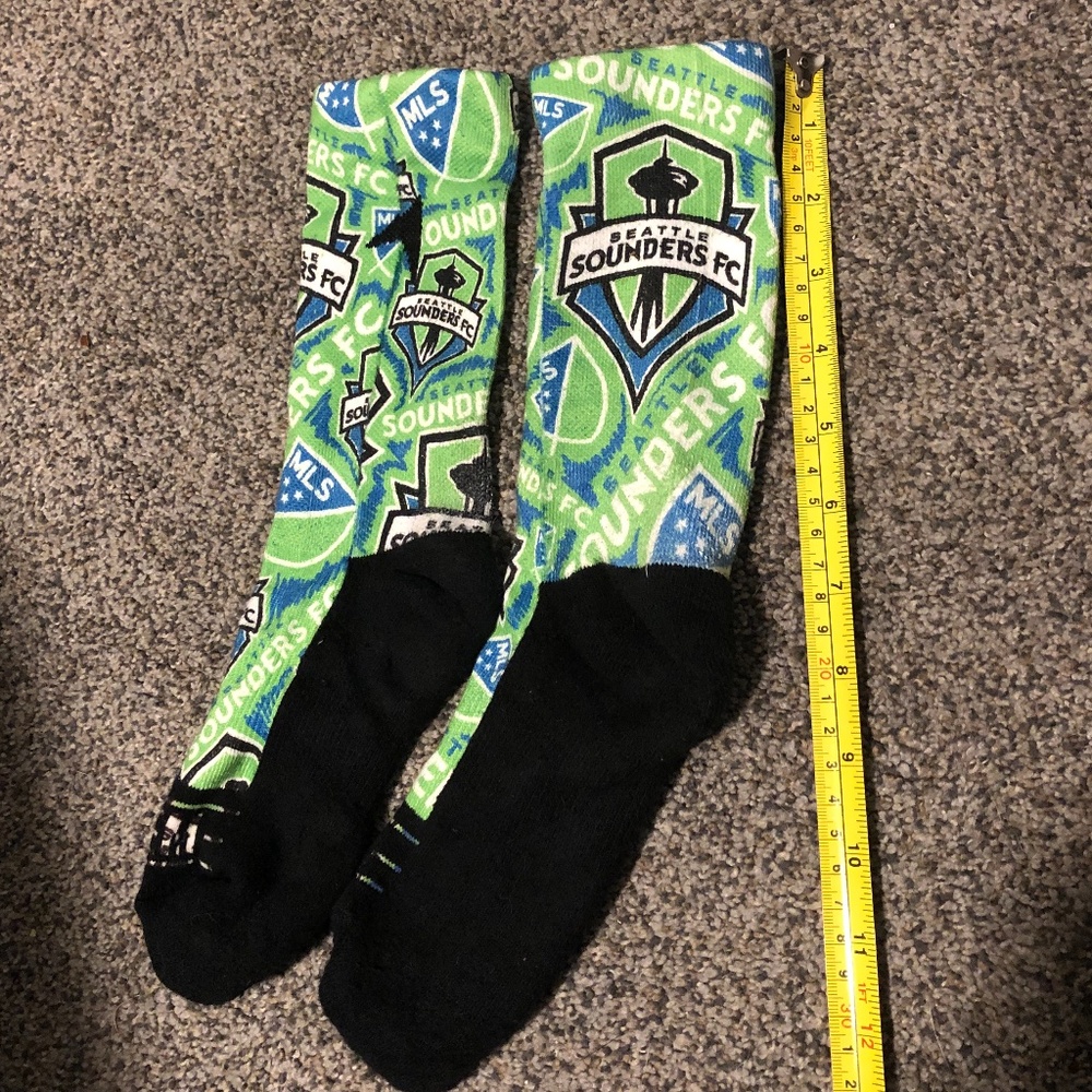 Seattle Sounders Socks - Picture 7 of 7